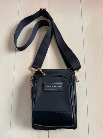 [ 새상품급 ] MARC JACOBS 숄더백