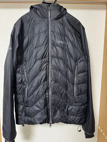 Marmot 블랙 다운 자켓 후드 부착