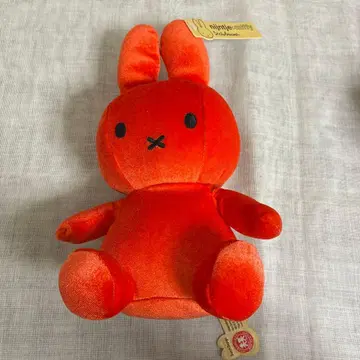 [ 새상품급 오란 한정판 택 포함 ] 미피 벨벳 봉제 인형 오렌지