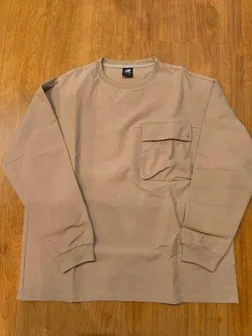 new balance 포켓 롱 슬리브 New balance