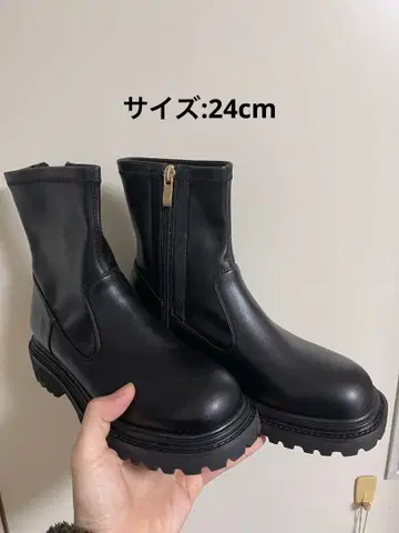 블랙 가죽 사이드 고어 부츠 (새상품 가격 인하)