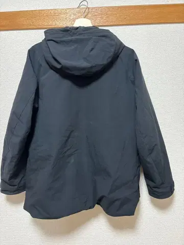 UNIQLO 하이브리드 다운 파카