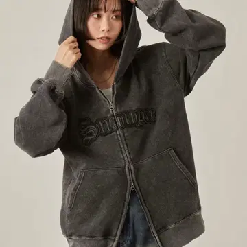 MONO-MART 빈티지 가공 데미지 패치 로고 더블 지퍼 후드티