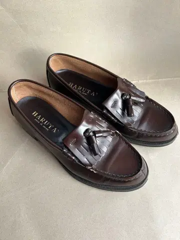 하루타 브라운 로퍼 태슬 브라운