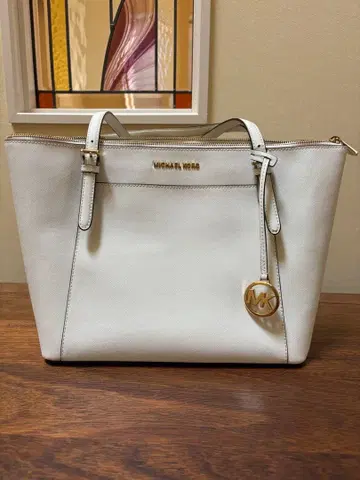 새상품급 MICHAEL KORS 화이트 토트백
