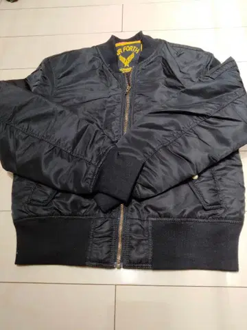 AIR FORTH MA-1 자켓 M 블랙