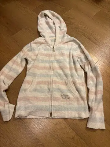 젤라또피케 스트라이프 후드 부착 룸웨어