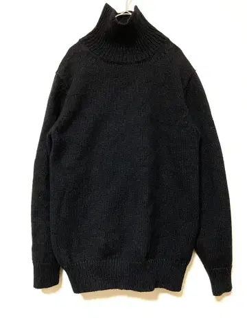 바토너 울 하이넥 니트 스웨터 남성용 블랙 1
