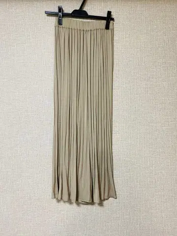 Grand Table 플리츠 팬츠 스커트풍 그레이지