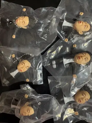 다이앤 고이고고이 스스스한 가챠 키링 유스케 니시자와 6체 세트