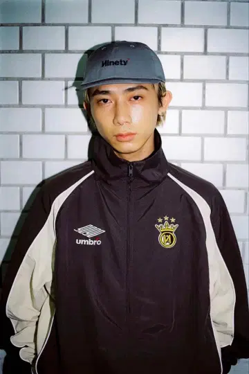 9090 x UMBRO 나일론 자켓