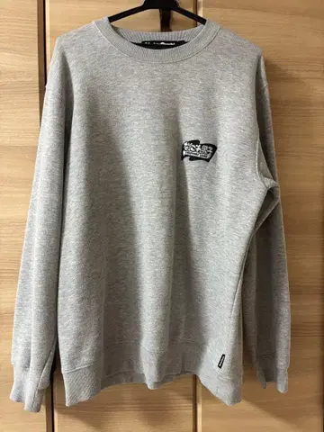 나니와단시 gu 콜라보 트레이닝복