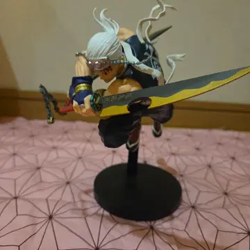 VIBRATION STARS 우즈이 텐겐 피규어