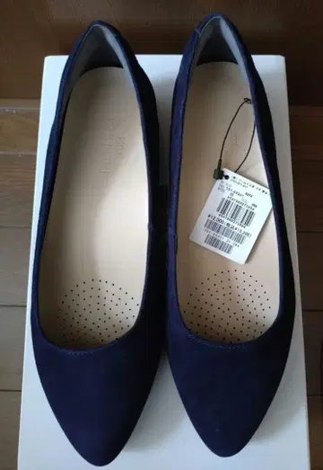 Reflect 중독성 펌프스 23.5cm 새상품