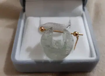 monaka 가든쿼츠 락 귀걸이