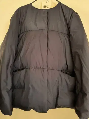 네이비 다운 자켓 크루넥