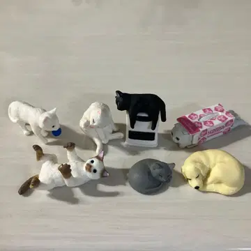 고양이 피규어 세트 7개