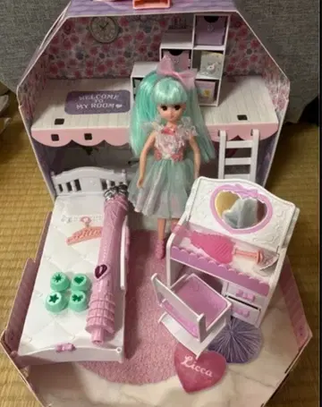 반짝반짝 컬러체인지 젤라또 리카짱 꿈꾸는 리카짱의 방 세트