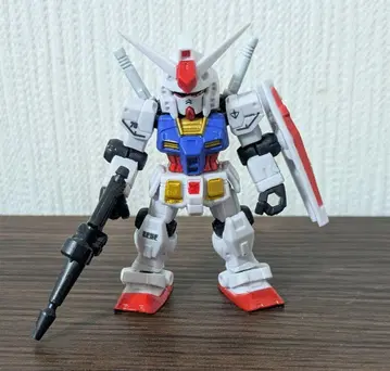 모빌슈트 앙상블 건담 카페 한정판 건담