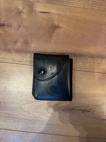 핸더 스킴 이단 접이식 지갑