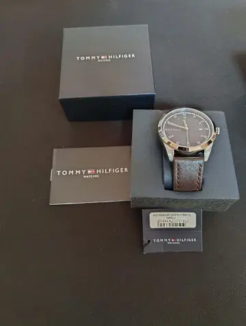 TOMMY HILFIGER 손목시계 미사용품