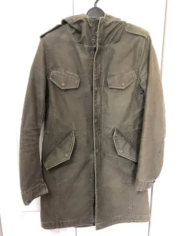 The DUFFER of St.GEORGE 모즈 코트