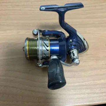 다이와 크레스트 LT2500S 스피닝 릴