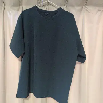 ITEMS 다크 그린 T셔츠 L 사이즈