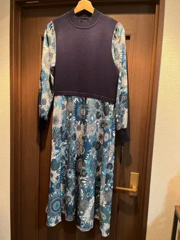 네이비 꽃무늬 롱 원피스