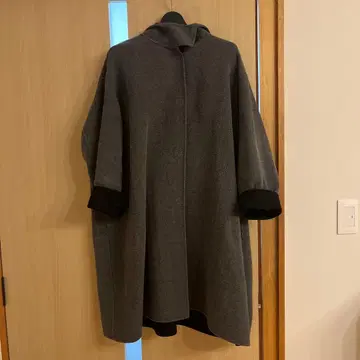 KBF 후드 부착 롱 코트 그레이