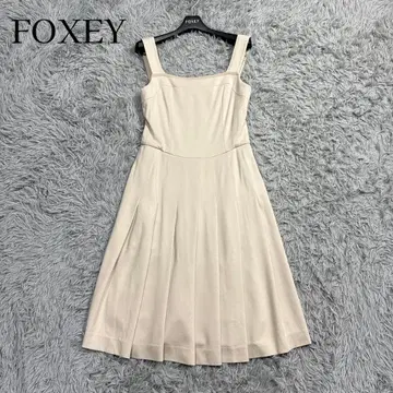 새상품급 정가 6만 폭시 릴랙스 플리츠 드레스 스트레치 베이지 38