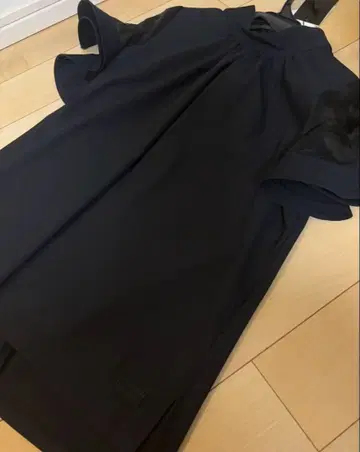 택 포함 새상품 16500엔 스캇 계열 포멀 블라우스 블랙