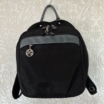 카나나 백팩 블랙