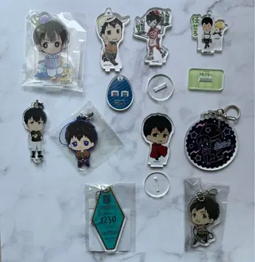 진격의 거인 베르톨트 아크릴 키링 아크릴 스탠드