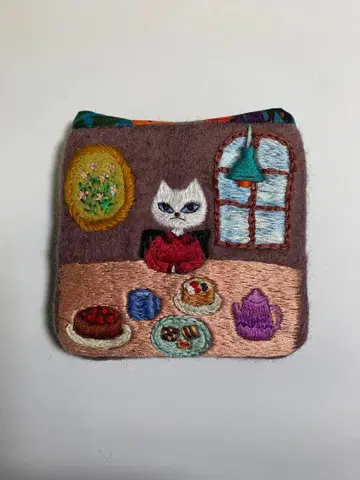고양이의 티타임 양모 펠트 원단 파우치