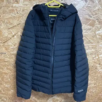 다운 자켓 XL 사이즈 GORE-TEX