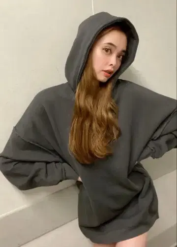 에모다 EMODA 맨투맨 후드티 차콜 원피스 여성용