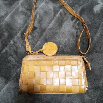 주케로 휠라토 숄더백 지갑