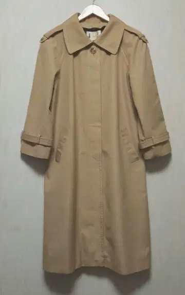 Lapine 베이지 발마칸 코트 래글런 슬리브 사이즈 11