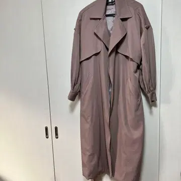 브라운 롱 트렌치코트 허리 벨트 포함