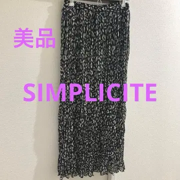[새상품급] SIMPLICITE 레오파드 무늬 플리츠 롱 스커트