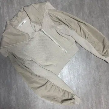 moussy 마우지 베이지 후드 숏 자켓 숏 최근