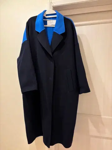 LE CIEL BLEU 바이컬러 오버 롱 코트