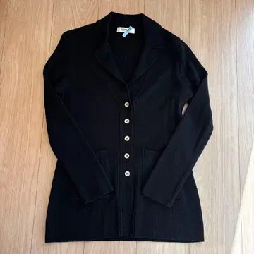 믹싱 블루 카라 부착 가디건 블랙