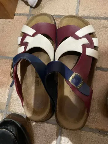 Betula 샌들 265 빨간색/화이트/파랑