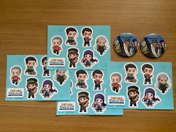 골든 카무이 캔뱃지 2개와 스티커 4장