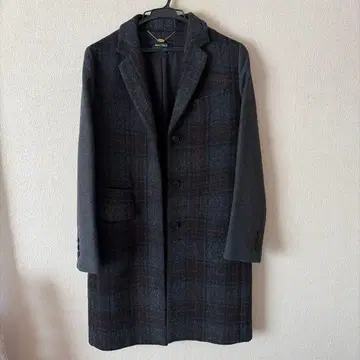 새상품급 맥피 그레이 계열 체크 무늬 체스터 코트