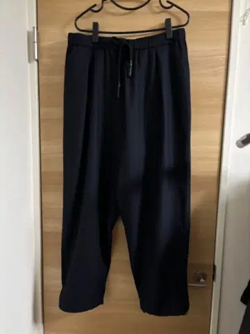 untrace 24aw 울 이지 팬츠