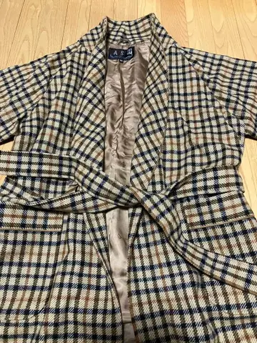 거의 미사용 DAXS 닥스 England 울 가운 룸웨어 M