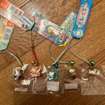 헬로키티 스트랩 세트